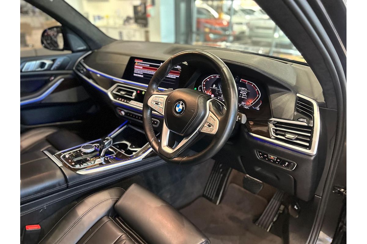2020 BMW X7 xDrive30d G07