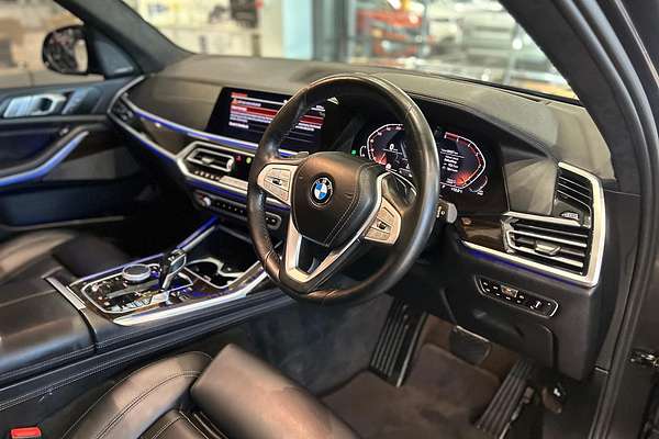 2020 BMW X7 xDrive30d G07