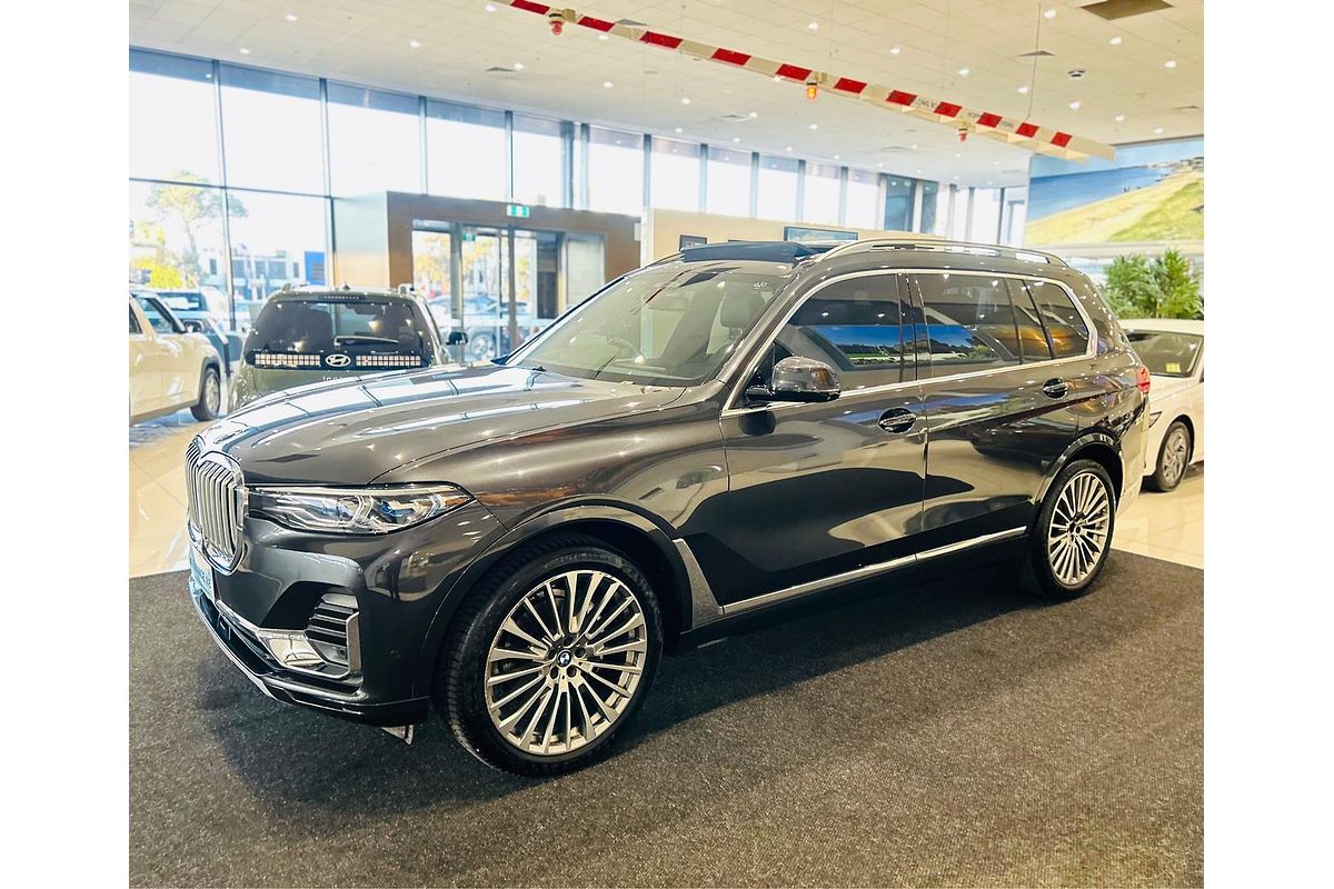 2020 BMW X7 xDrive30d G07