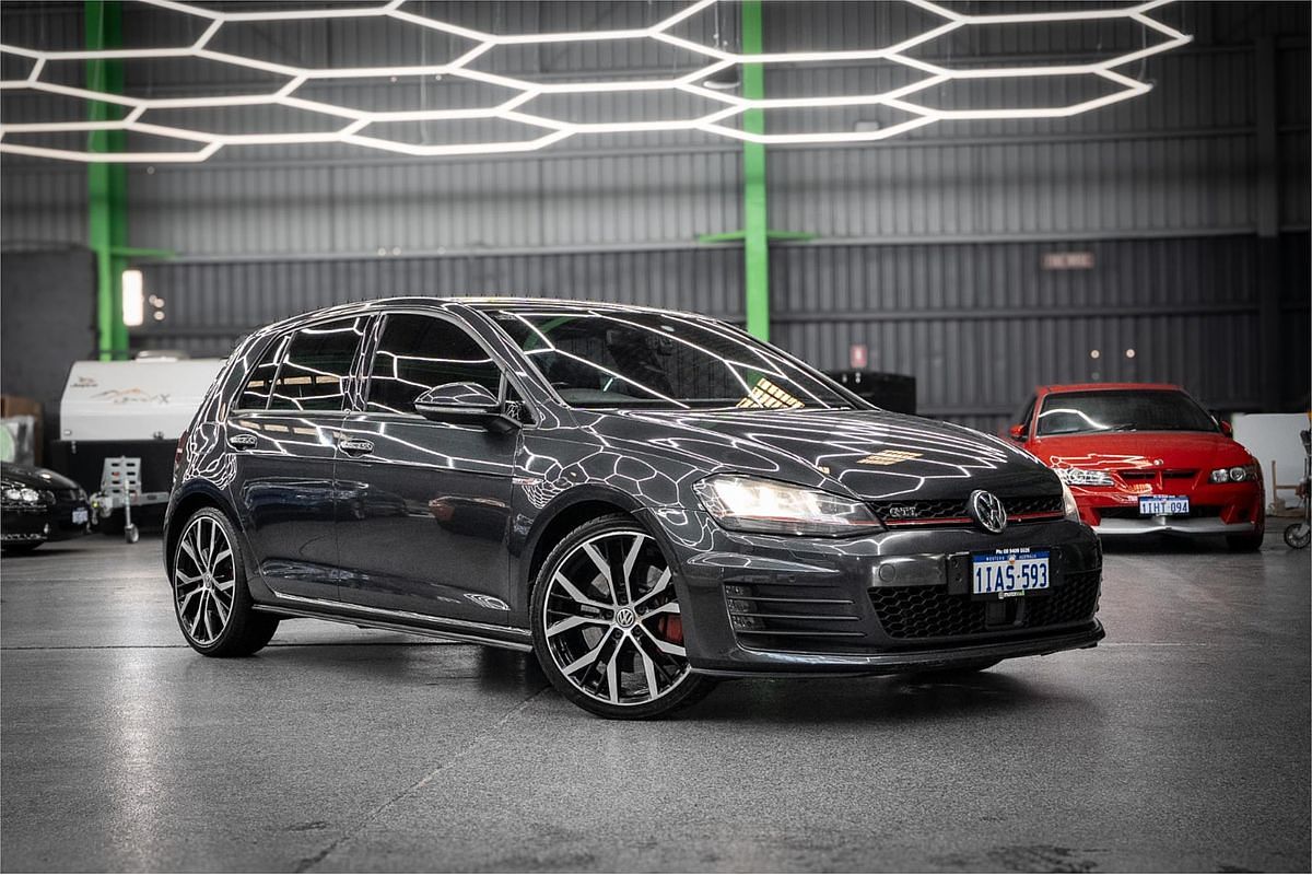 2014 Volkswagen Golf GTI Performance 7