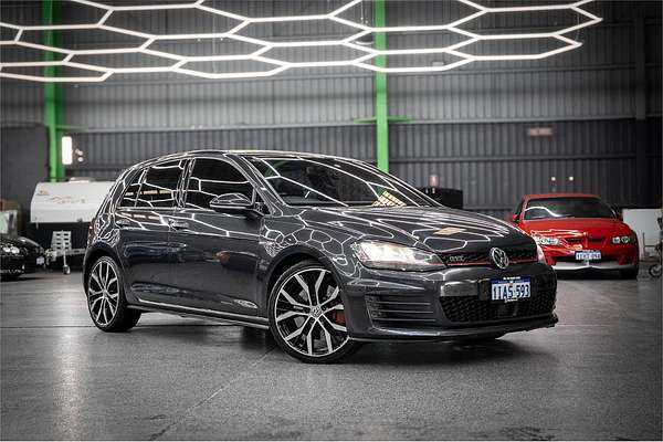 2014 Volkswagen Golf GTI Performance 7