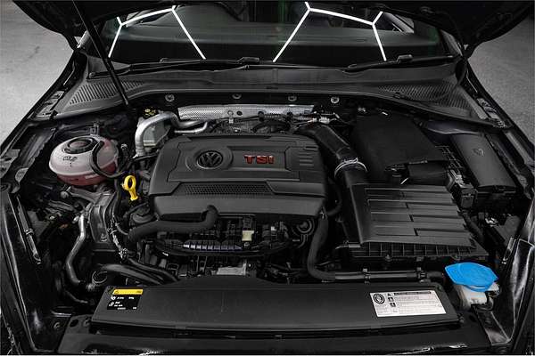 2014 Volkswagen Golf GTI Performance 7