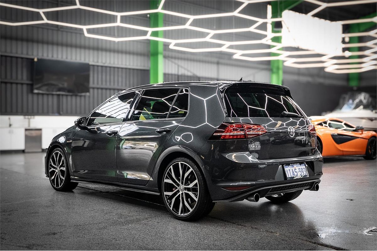 2014 Volkswagen Golf GTI Performance 7