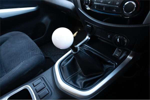 2015 Nissan Navara ST D23 4X4
