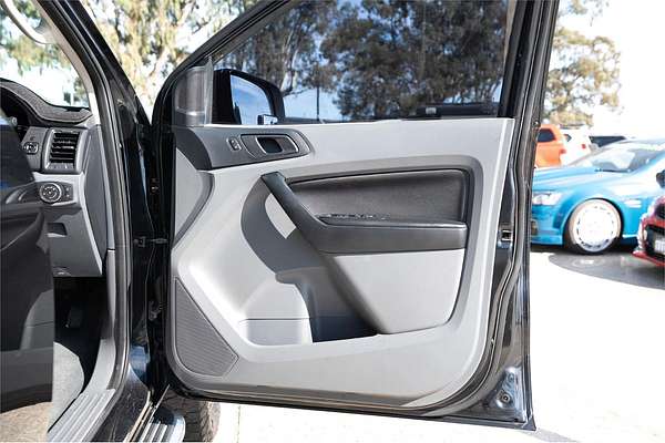 2016 Ford Everest Ambiente UA 3.2L