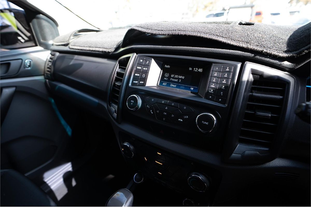 2016 Ford Everest Ambiente UA 3.2L