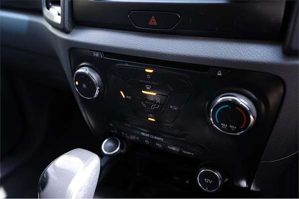2016 Ford Everest Ambiente UA 3.2L
