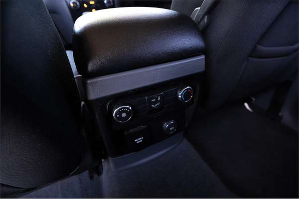 2016 Ford Everest Ambiente UA 3.2L