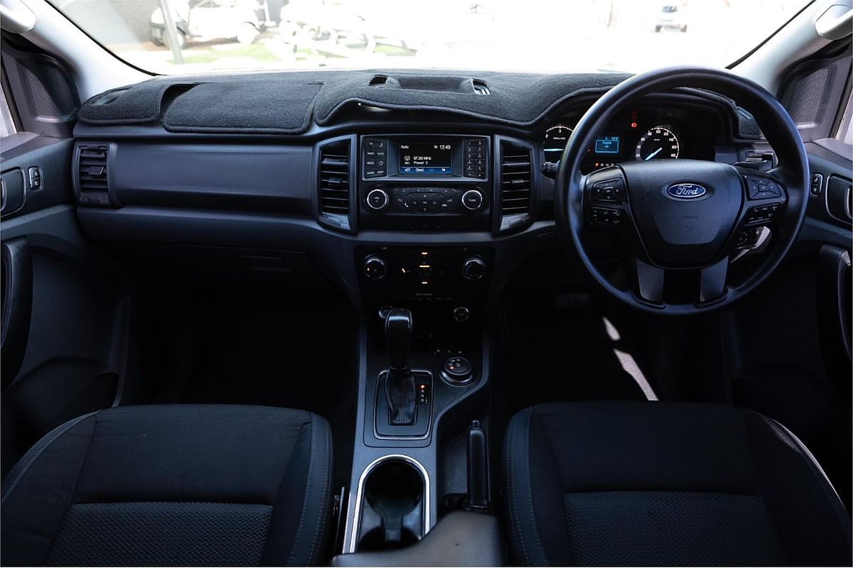 2016 Ford Everest Ambiente UA 3.2L