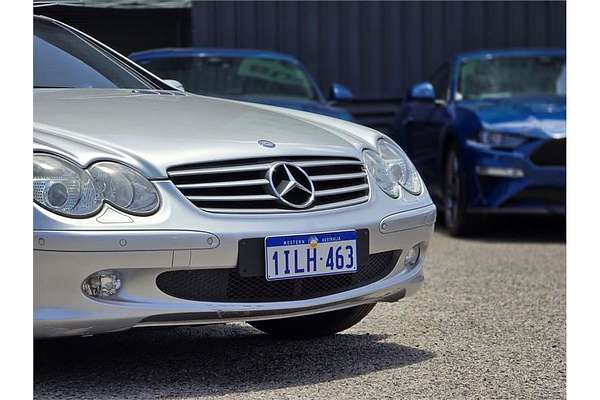 2004 Mercedes-Benz SL-Class SL350 R230
