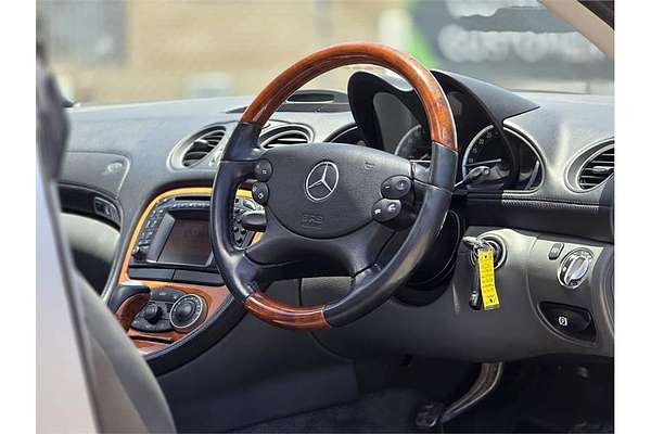 2004 Mercedes-Benz SL-Class SL350 R230