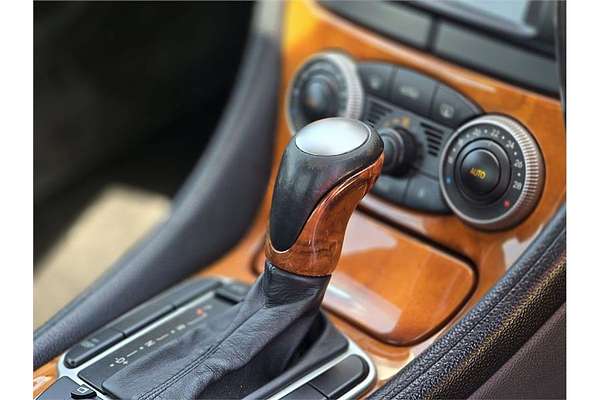 2004 Mercedes-Benz SL-Class SL350 R230