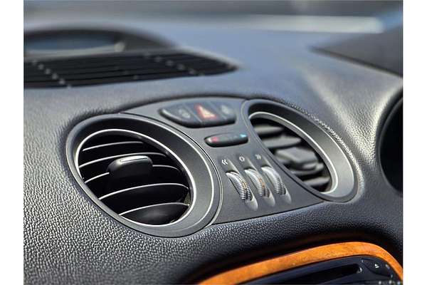 2004 Mercedes-Benz SL-Class SL350 R230