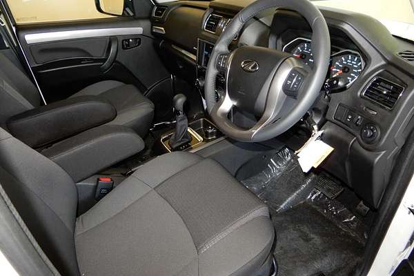 2022 Mahindra PIK-UP S11 4X4