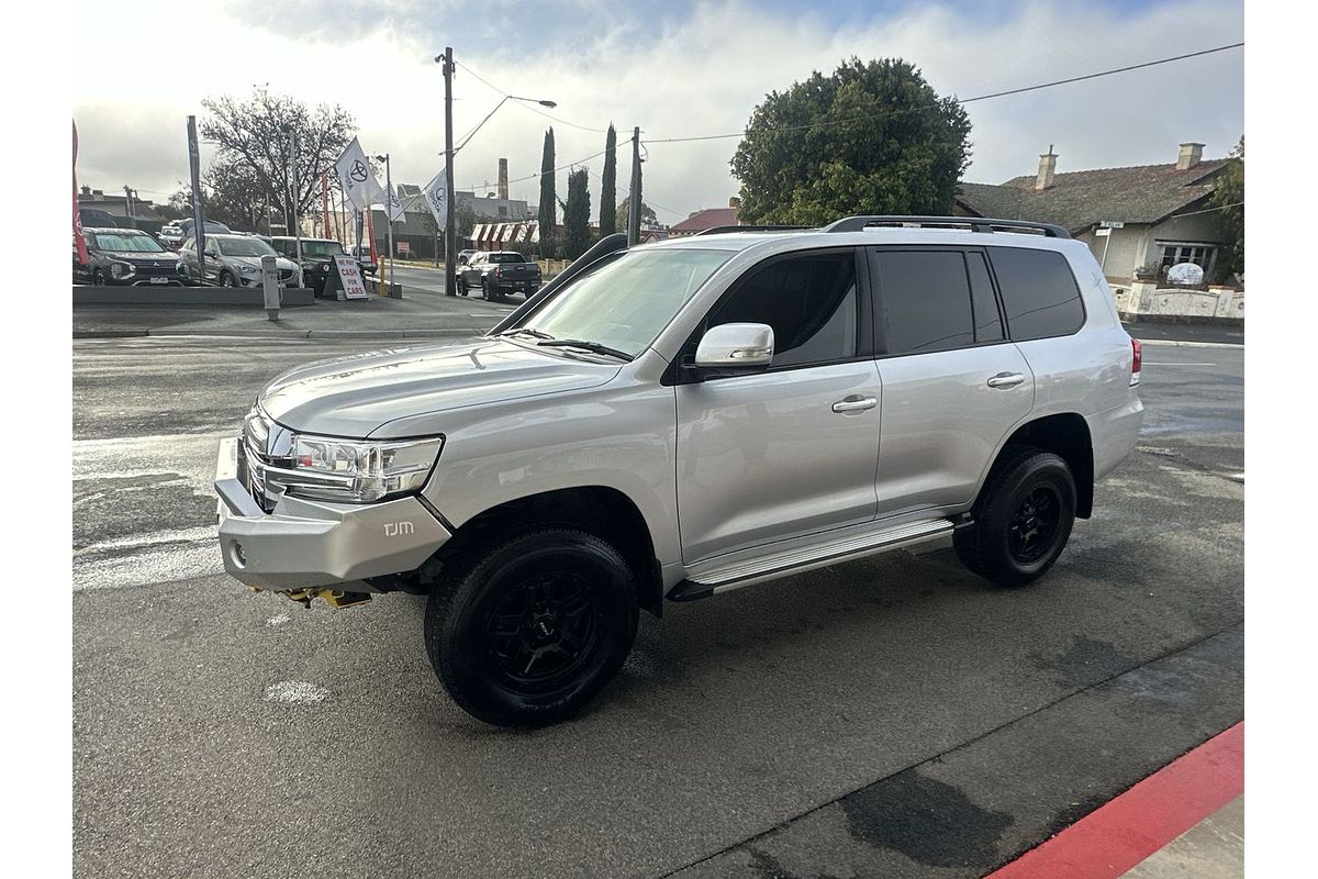 2016 Toyota Landcruiser GXL VDJ200R