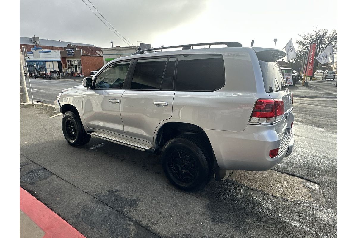2016 Toyota Landcruiser GXL VDJ200R