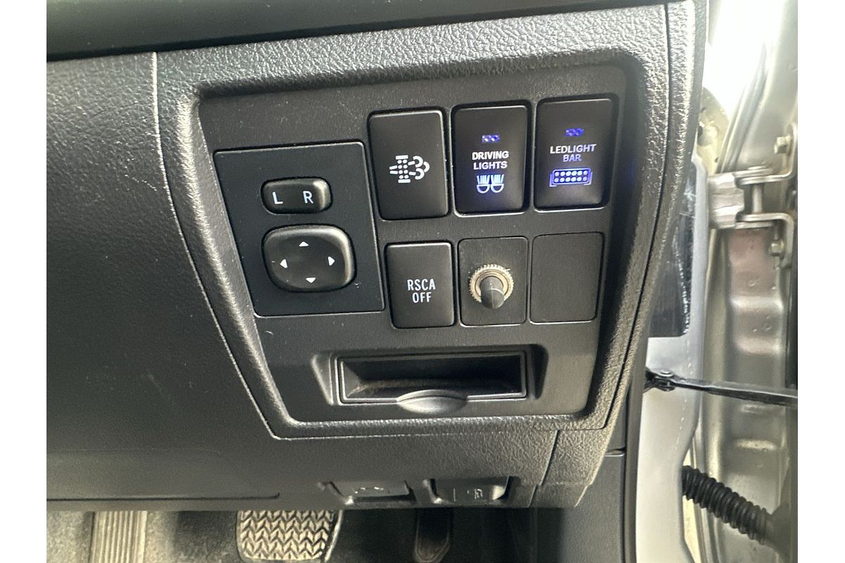 2016 Toyota Landcruiser GXL VDJ200R