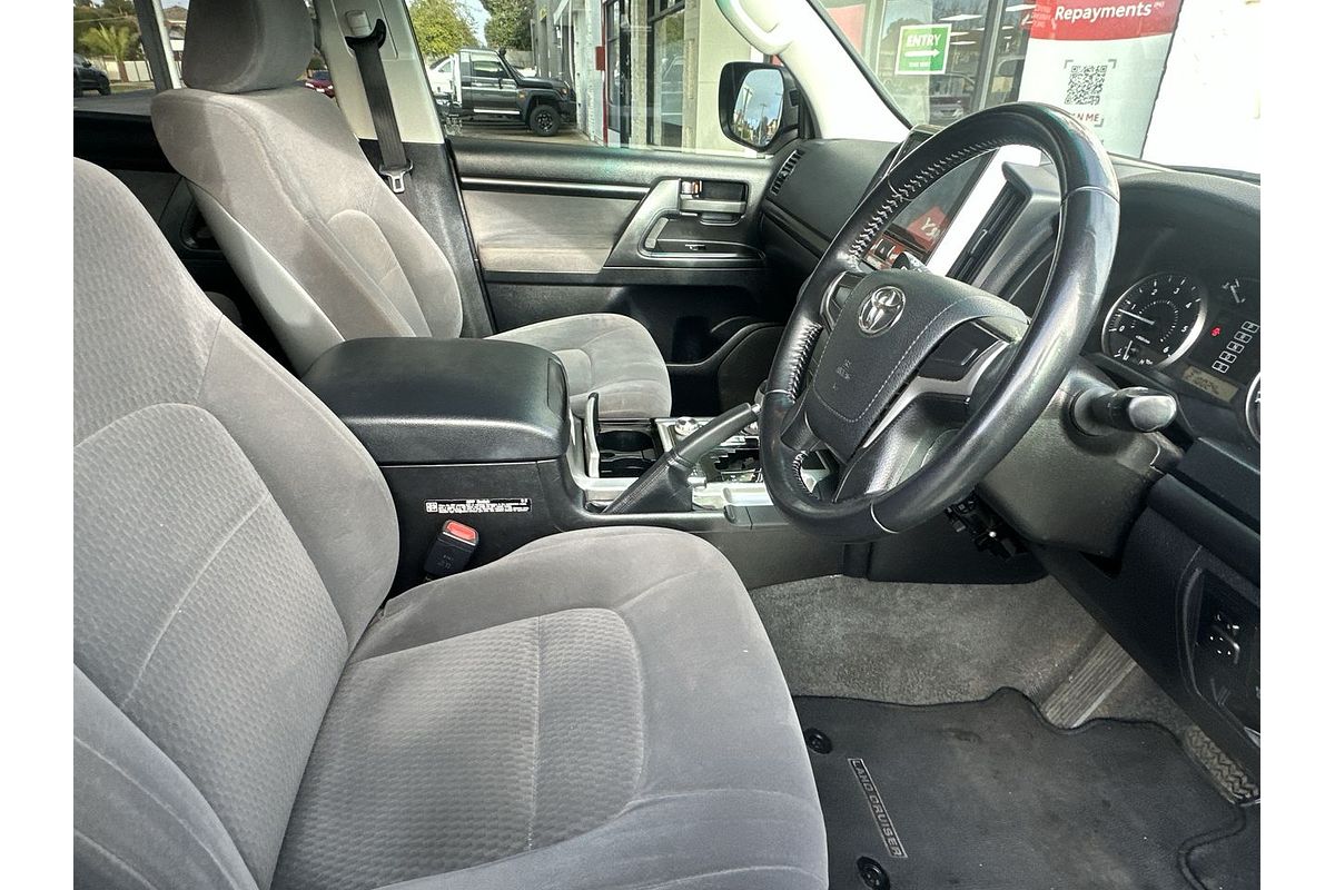 2016 Toyota Landcruiser GXL VDJ200R