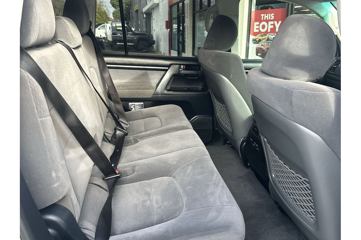 2016 Toyota Landcruiser GXL VDJ200R