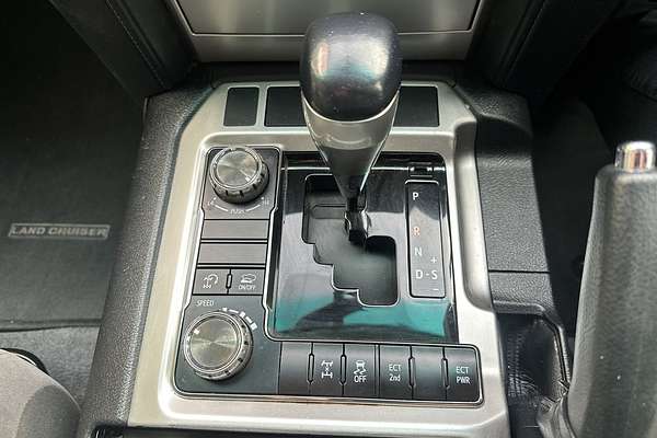 2016 Toyota Landcruiser GXL VDJ200R
