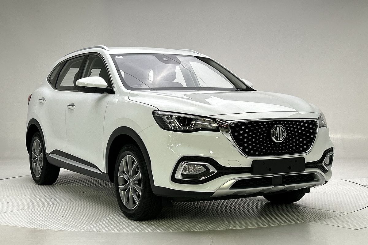 2022 MG HS Vibe SAS23