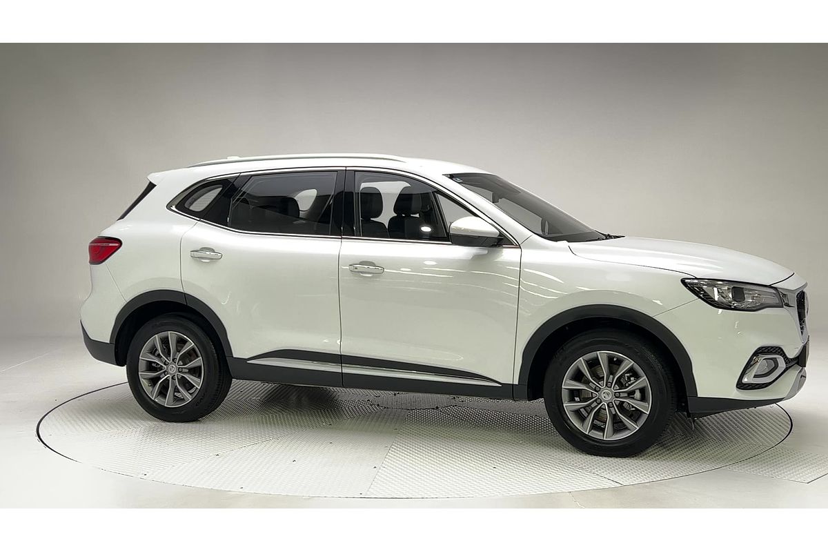 2022 MG HS Vibe SAS23