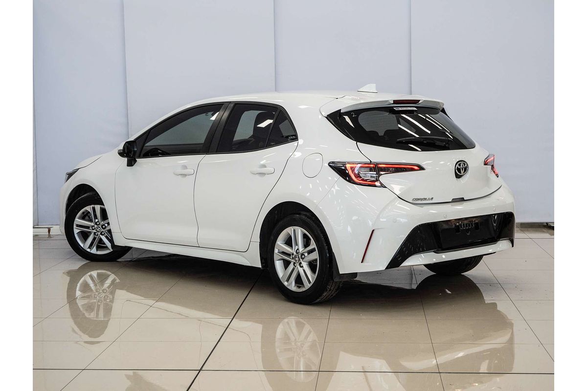 2018 Toyota Corolla Ascent Sport MZEA12R
