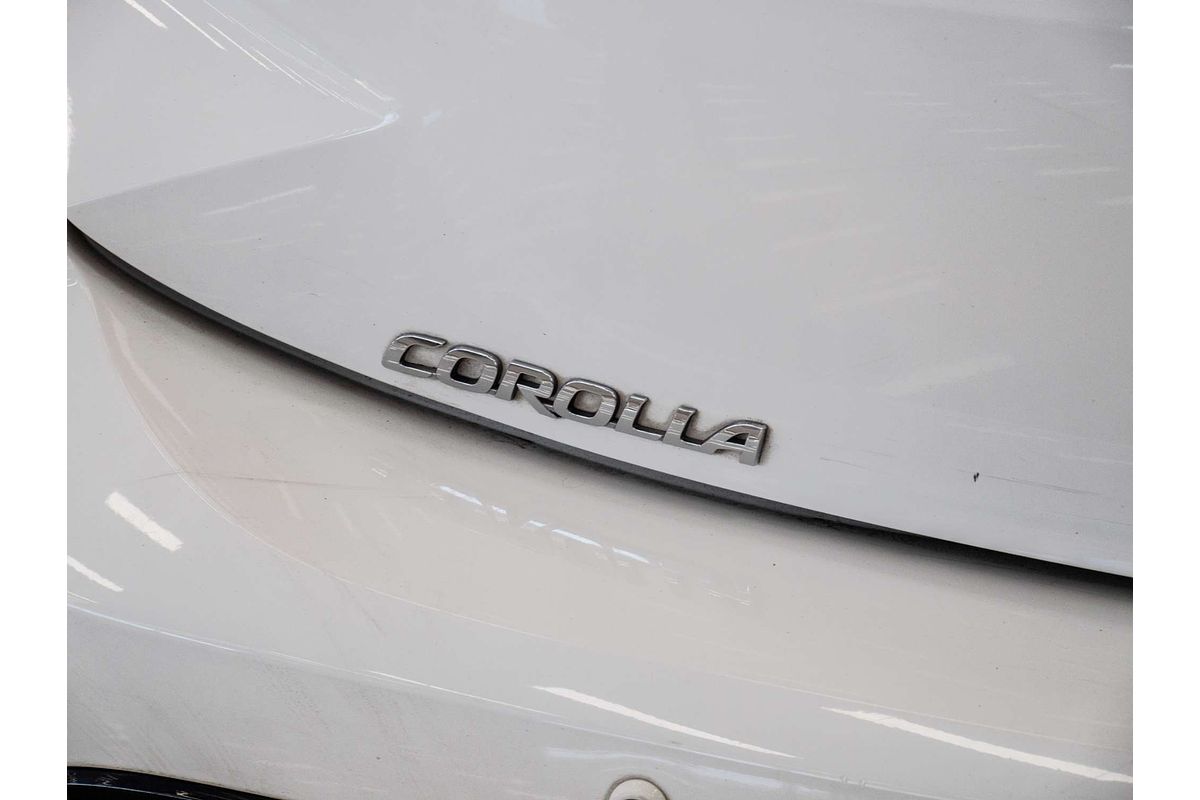 2018 Toyota Corolla Ascent Sport MZEA12R