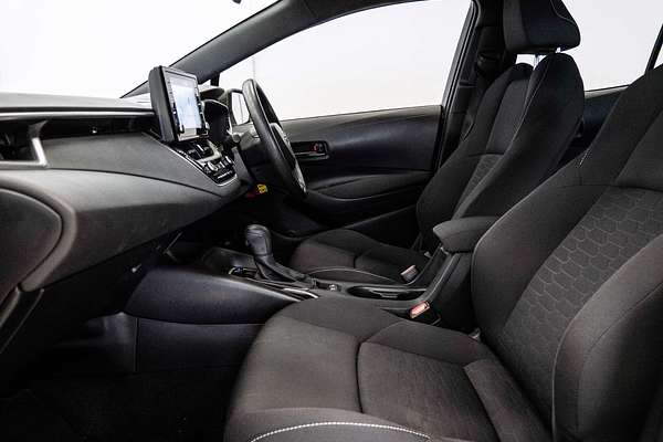 2018 Toyota Corolla Ascent Sport MZEA12R