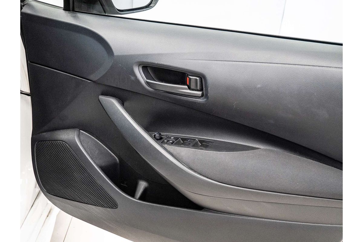 2018 Toyota Corolla Ascent Sport MZEA12R