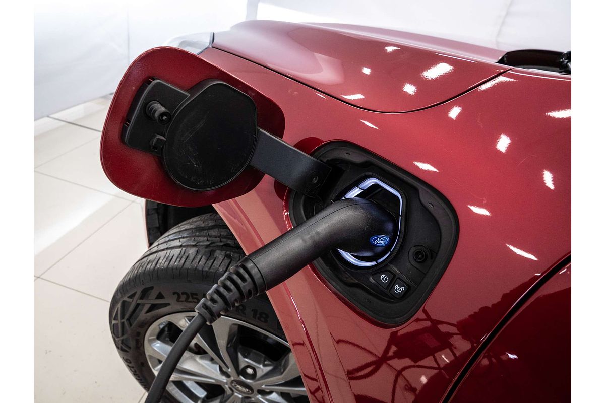 2022 Ford Escape ST-Line PHEV ZH