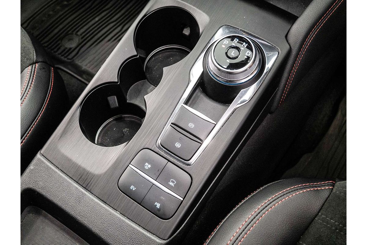 2022 Ford Escape ST-Line PHEV ZH
