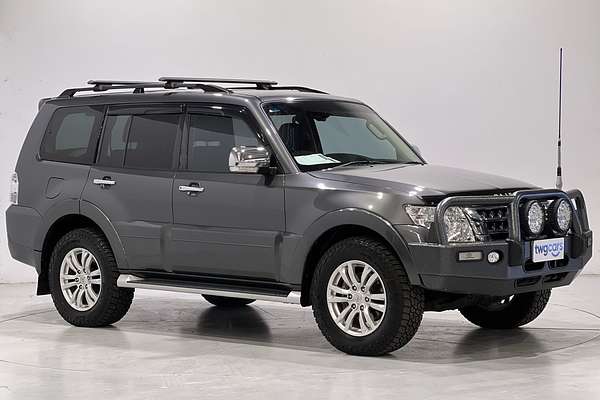 2015 Mitsubishi Pajero GLS NX