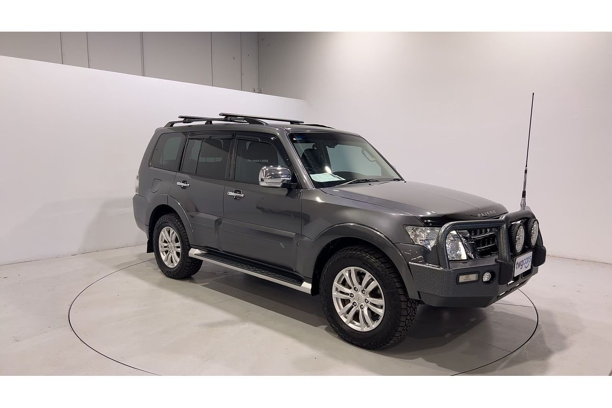 2015 Mitsubishi Pajero GLS NX