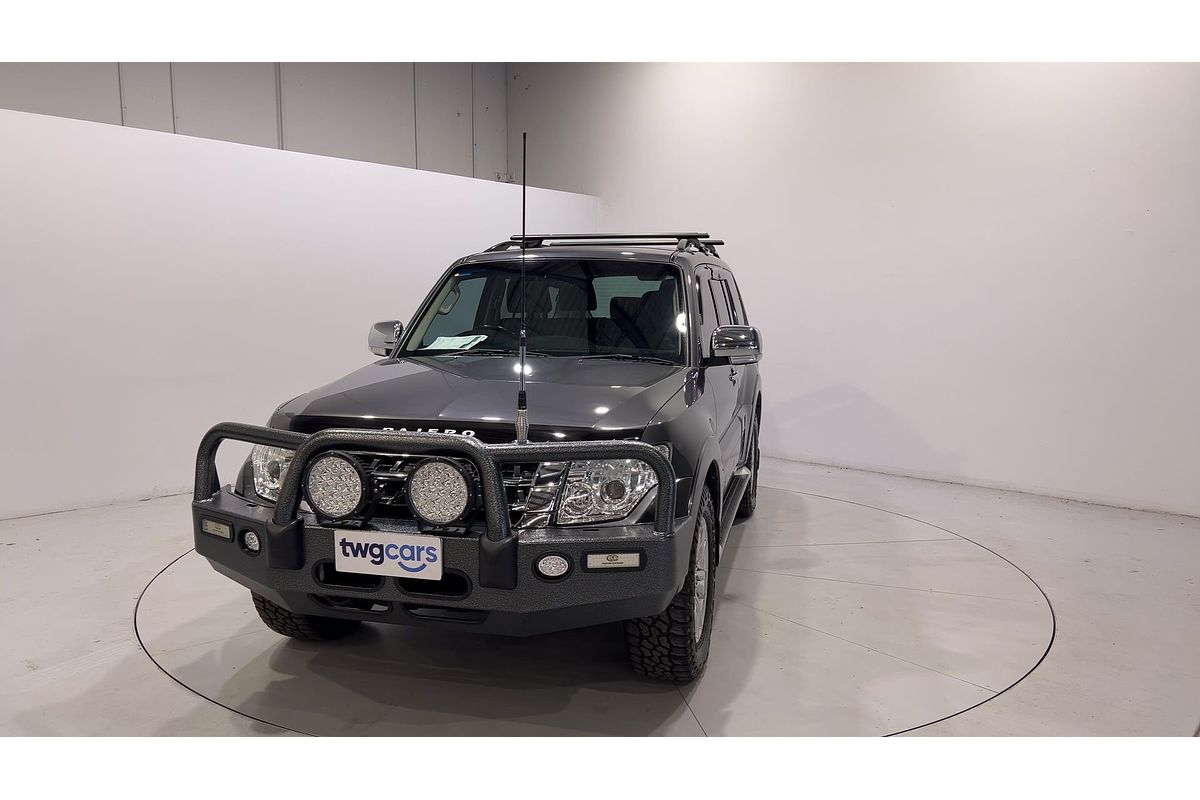 2015 Mitsubishi Pajero GLS NX