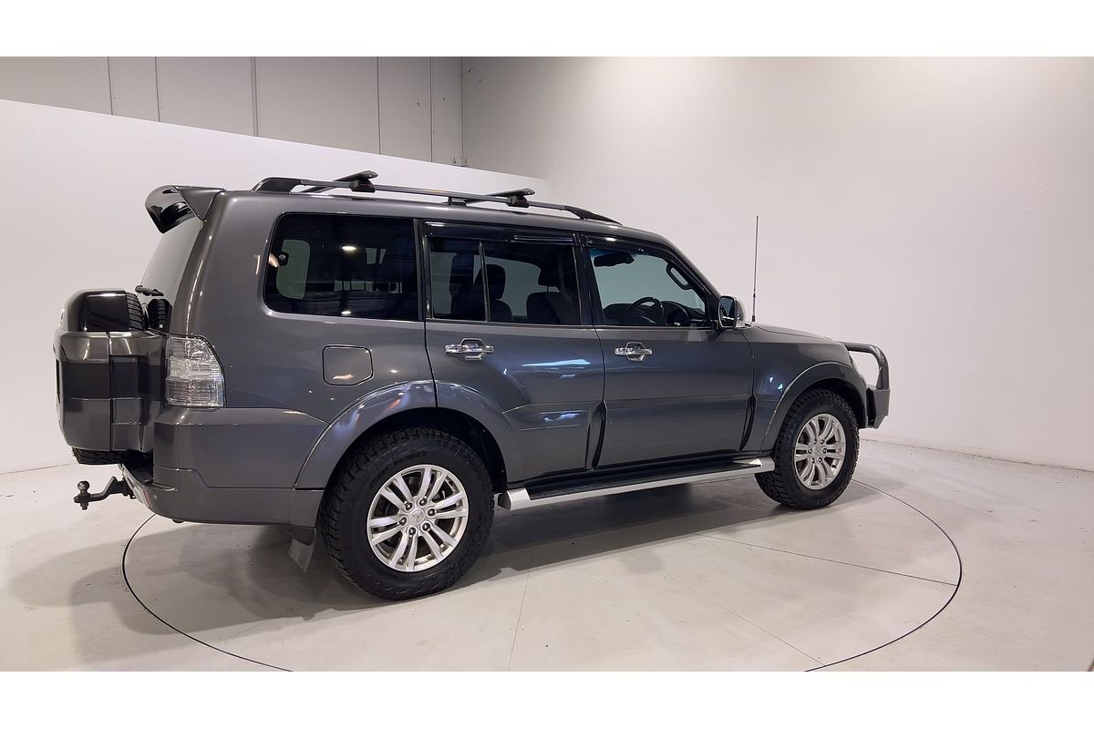 2015 Mitsubishi Pajero GLS NX
