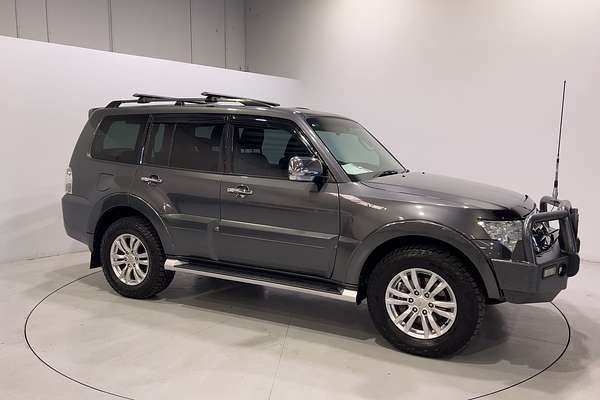 2015 Mitsubishi Pajero GLS NX