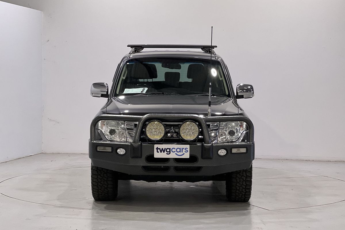 2015 Mitsubishi Pajero GLS NX