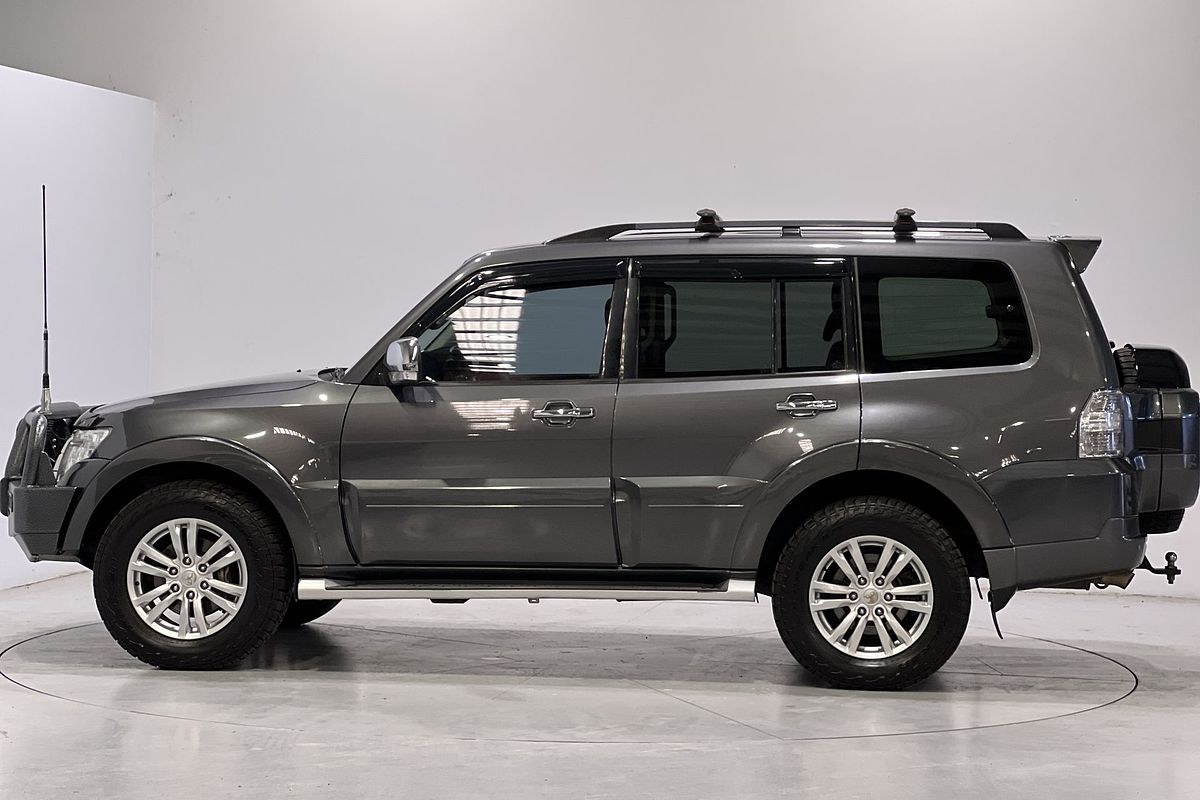 2015 Mitsubishi Pajero GLS NX