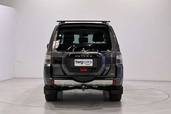 2015 Mitsubishi Pajero GLS NX