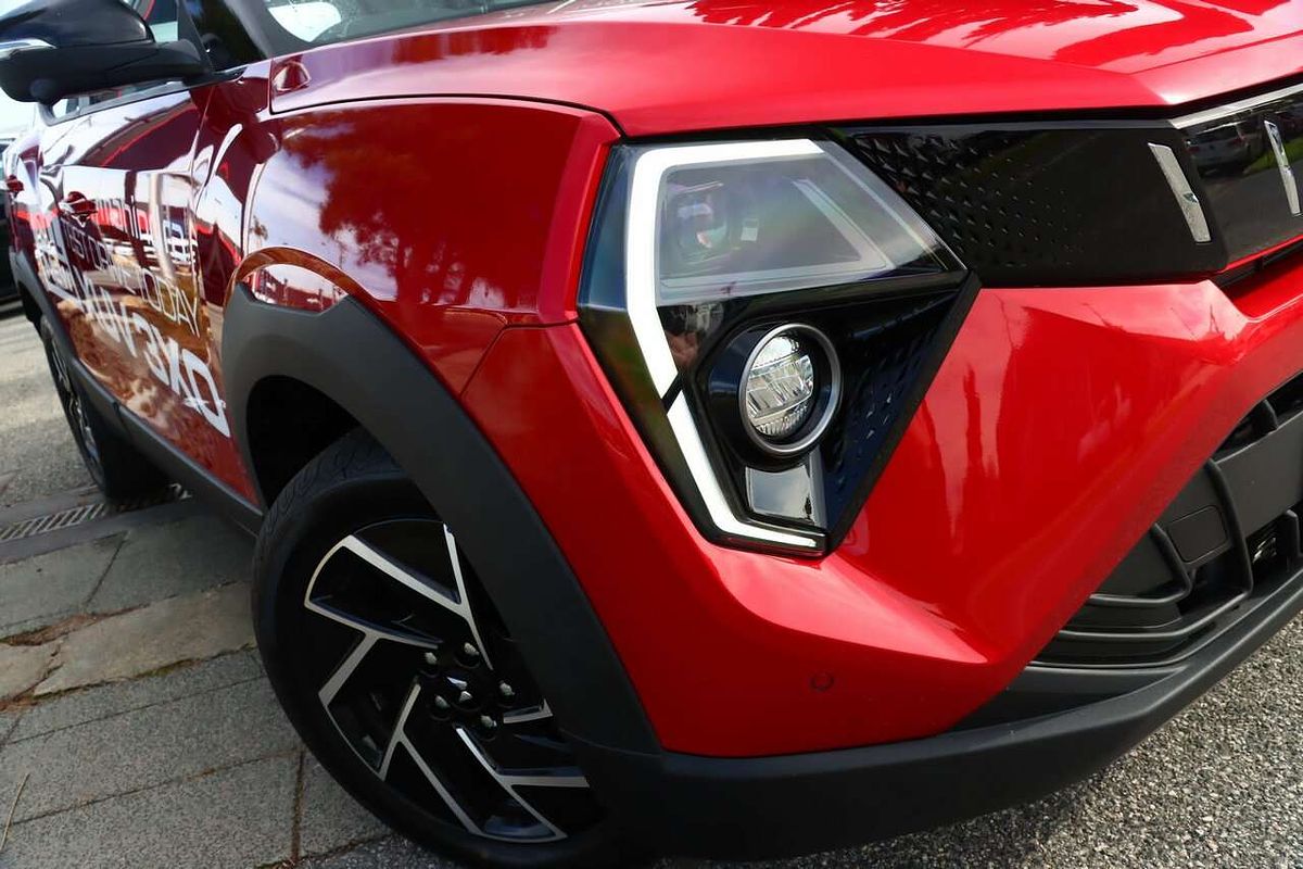 2025 Mahindra XUV3XO