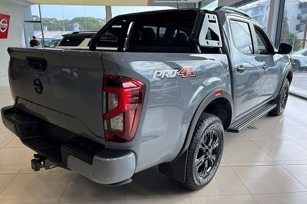 2025 Nissan Navara PRO-4X D23 4X4