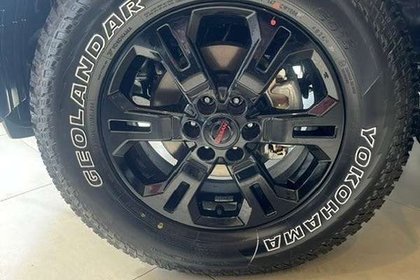 2025 Nissan Navara PRO-4X D23 4X4