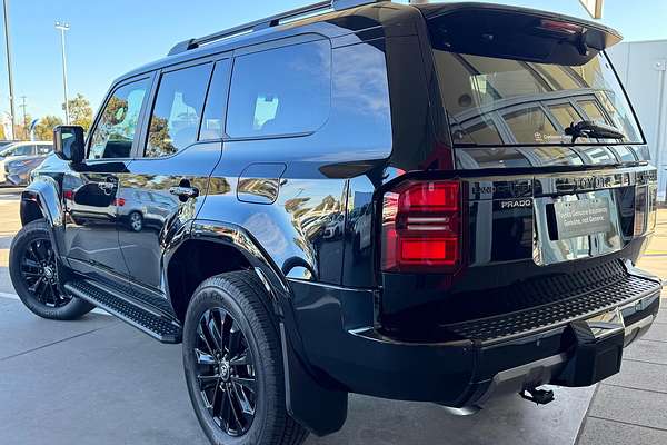 2024 Toyota Landcruiser Prado Kakadu GDJ251R