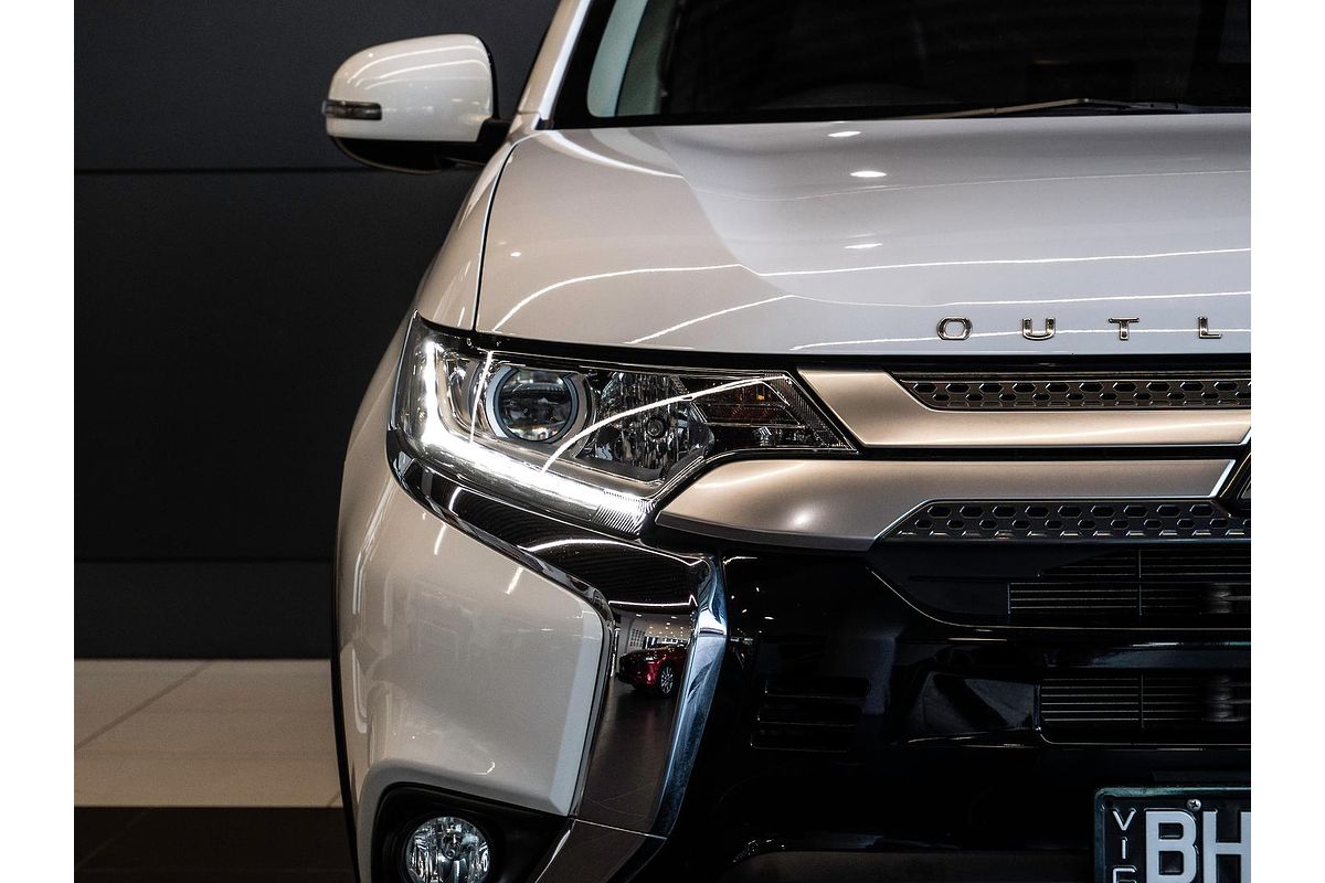 2020 Mitsubishi Outlander LS ZL