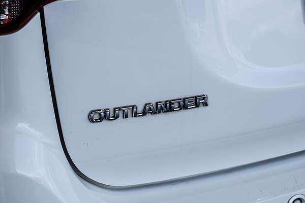 2020 Mitsubishi Outlander LS ZL