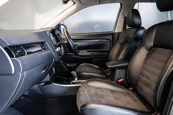 2020 Mitsubishi Outlander LS ZL