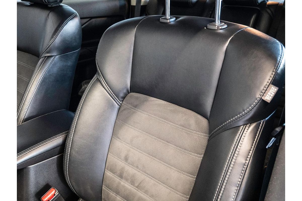 2020 Mitsubishi Outlander LS ZL