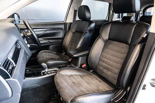2020 Mitsubishi Outlander LS ZL