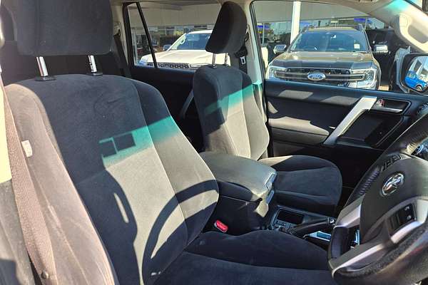 2017 Toyota Landcruiser Prado GXL GDJ150R